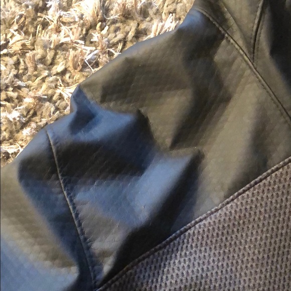 Nike jacket - Picture 4 of 4